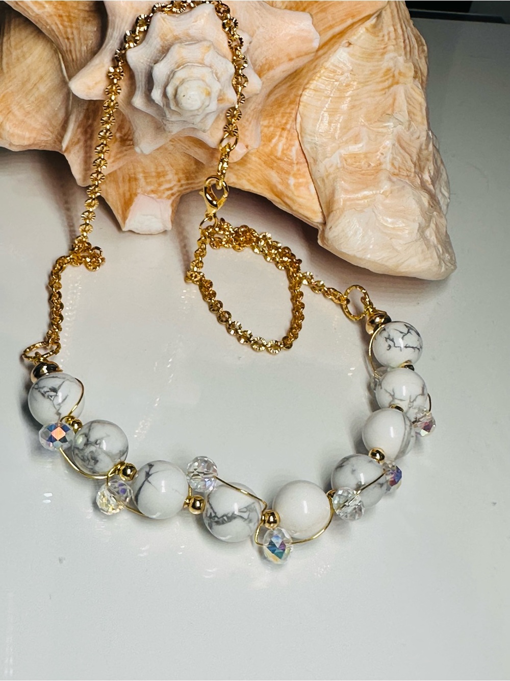 MAGNESITE & CRYSTALS  Necklace Beads